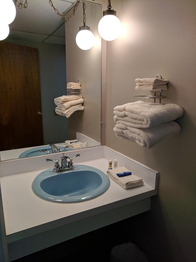 Attican Motel - Attica - Batavia - Warsaw - Darien Lake ภายนอก รูปภาพ